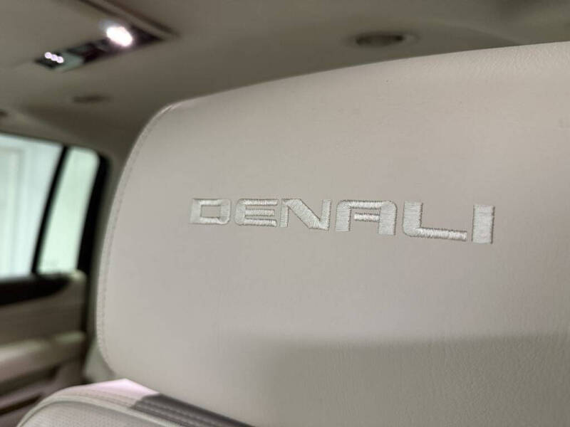 2018 GMC Yukon XL Denali