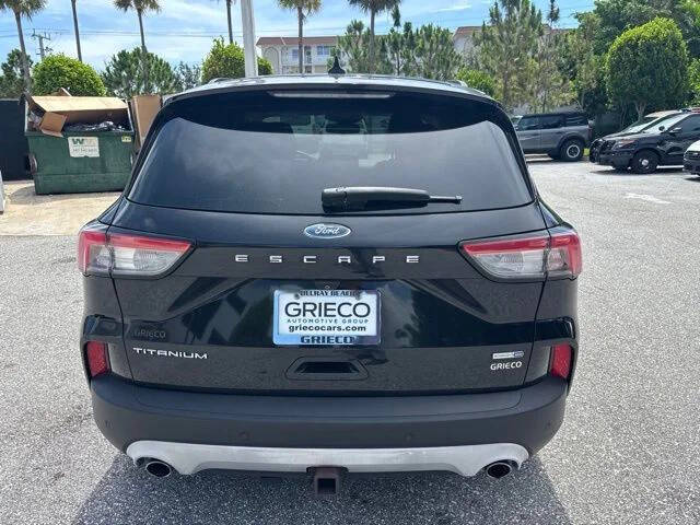 2020 Ford Escape Titanium
