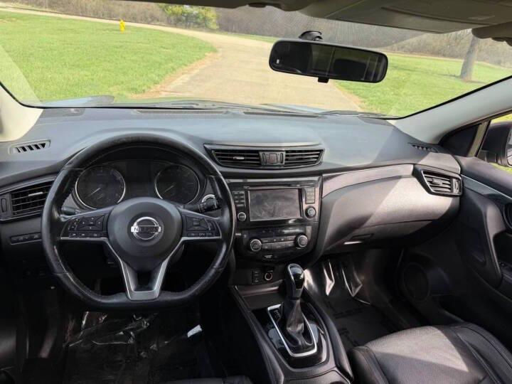 2017 Nissan Rogue Sport SL