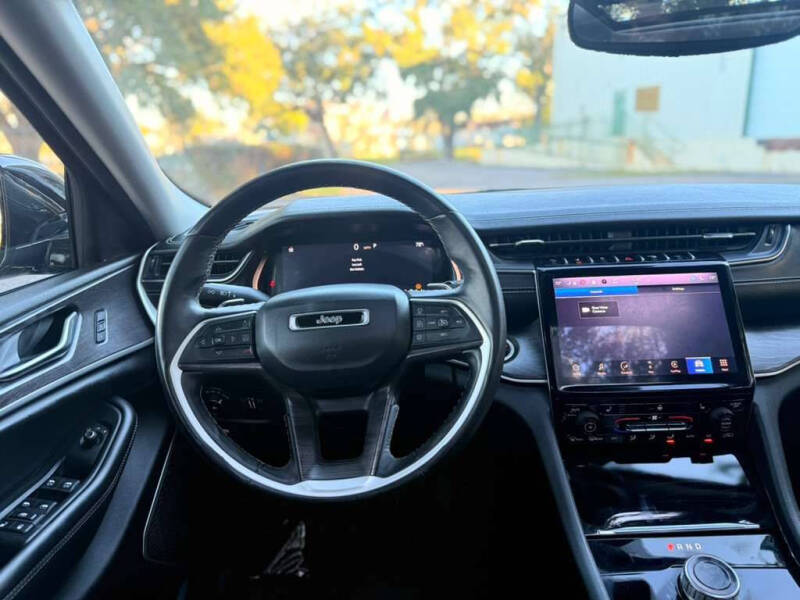 2022 Jeep Grand Cherokee Limited