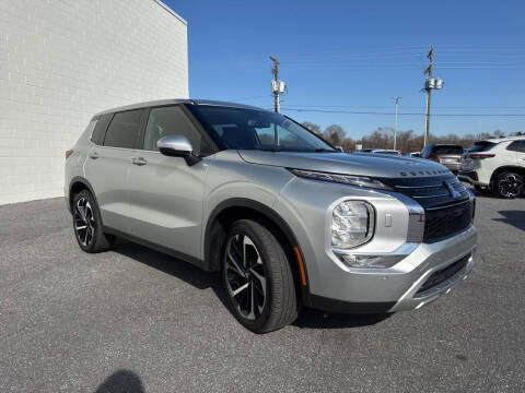 2024 Mitsubishi Outlander SE Black Edition