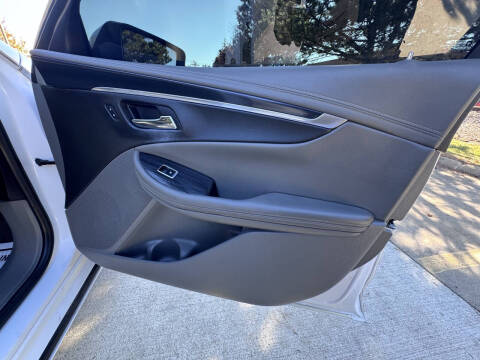 2019 Chevrolet Impala LT