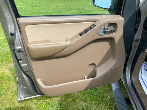 2005 Nissan Frontier LE