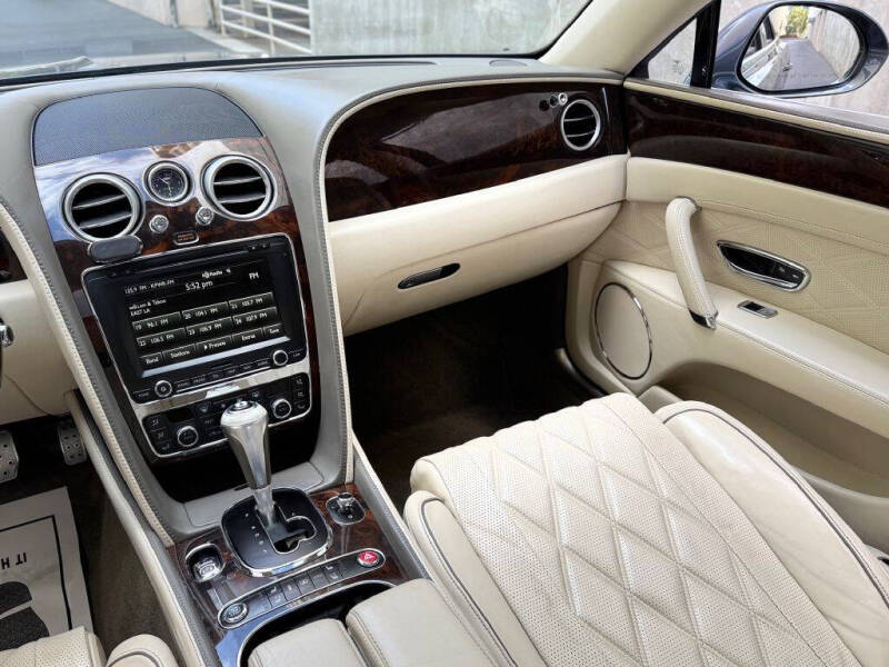 2016 Bentley Flying Spur V8