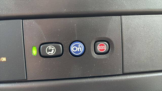 2025 Chevrolet Express 2500