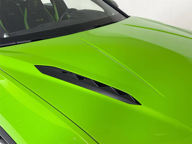 2024 Lamborghini Urus S