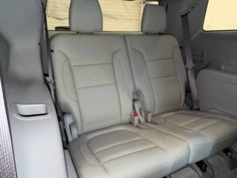 2017 GMC Acadia SLT-1