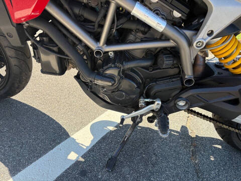 2015 Ducati Hyperstrada
