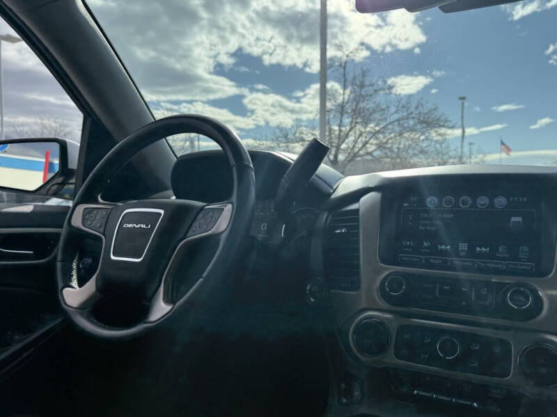 2020 GMC Yukon XL Denali