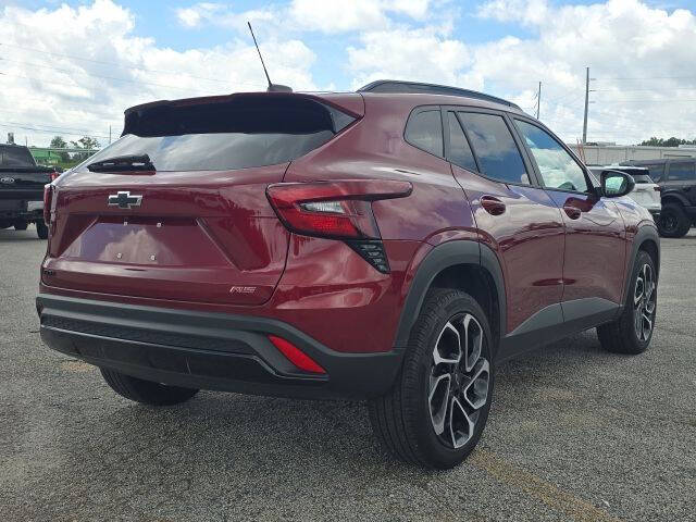 2025 Chevrolet Trax RS