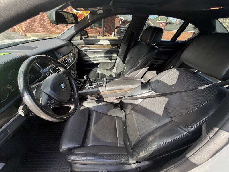 2015 BMW 7 Series 750i xDrive