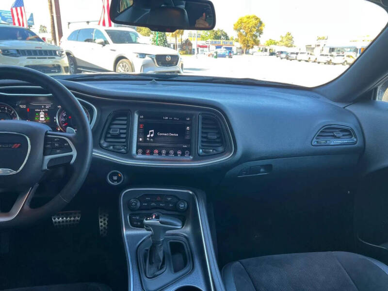 2017 Dodge Challenger