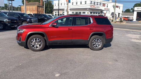 2023 GMC Acadia SLT