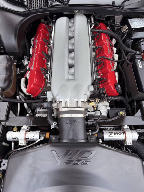 2003 Dodge Viper SRT-10