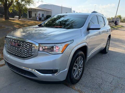 2017 GMC Acadia Denali