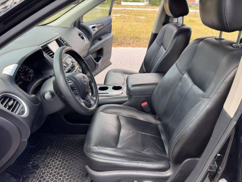 2014 Nissan Pathfinder SL