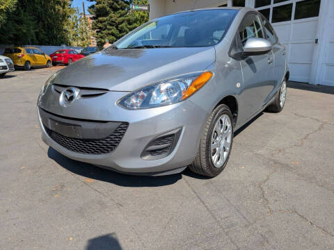 2013 Mazda MAZDA2 Sport