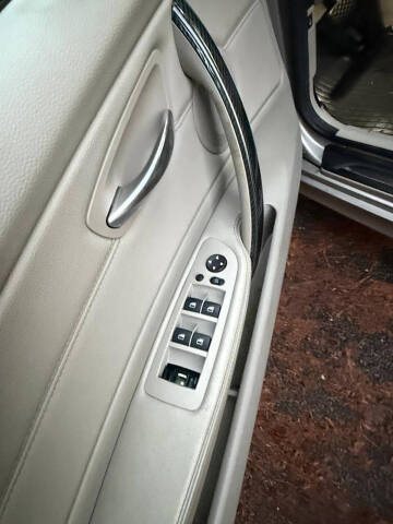 2011 BMW 1 Series 128i