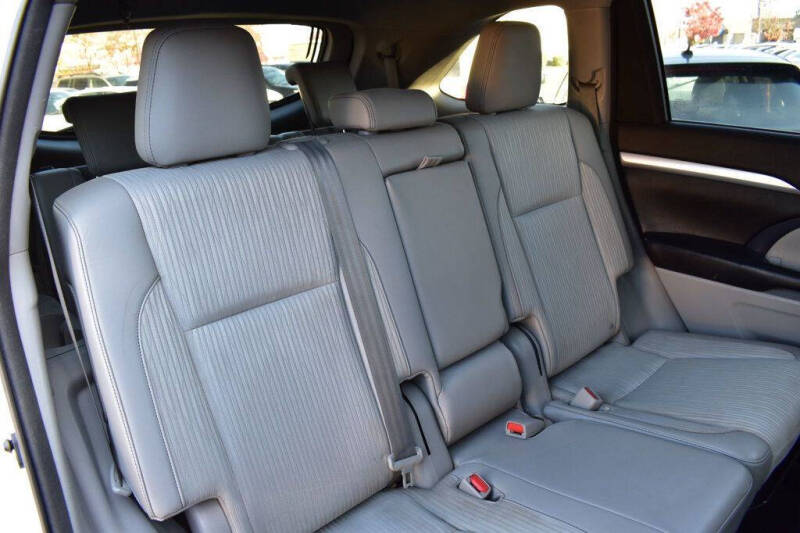 2015 Toyota Highlander LE Plus