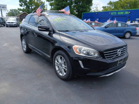 2015 Volvo XC60 T5 Drive-E Platinum