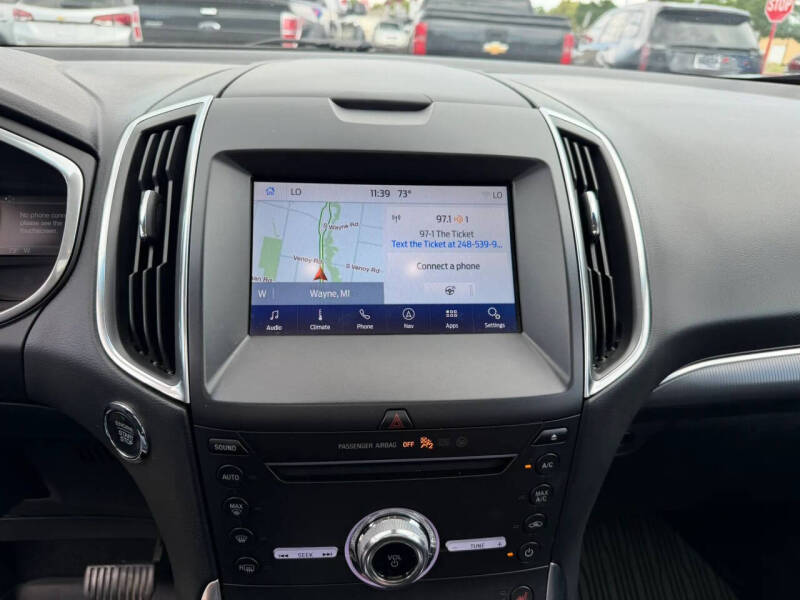 2019 Ford Edge Titanium