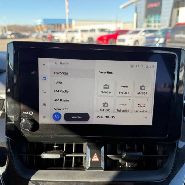 2025 Toyota Corolla LE