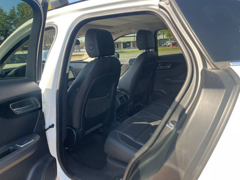 2017 Jaguar F-PACE 35t Prestige