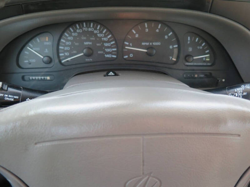 1999 Oldsmobile Aurora