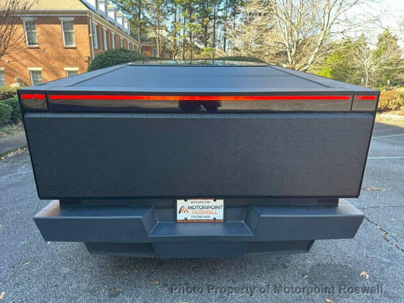 2024 Tesla Cybertruck