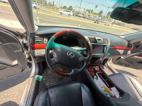 2007 Lexus LS 460