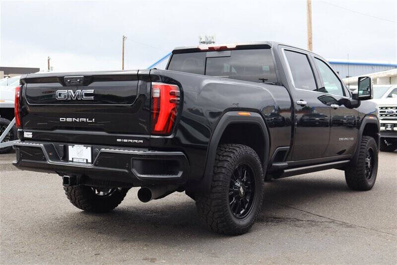 2025 GMC Sierra 3500HD