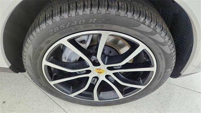 2022 Porsche Cayenne