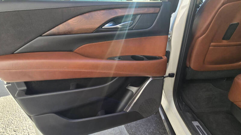 2015 Cadillac Escalade ESV Premium