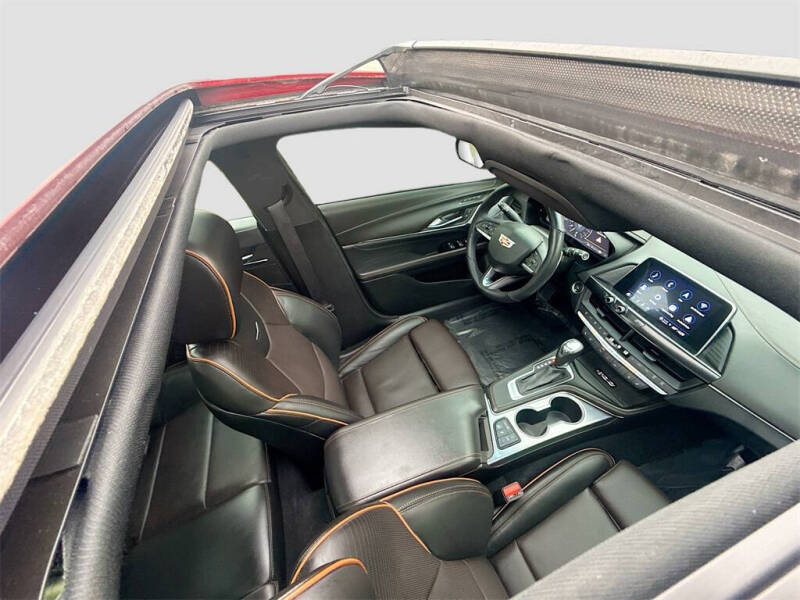 2024 Cadillac CT4 Sport