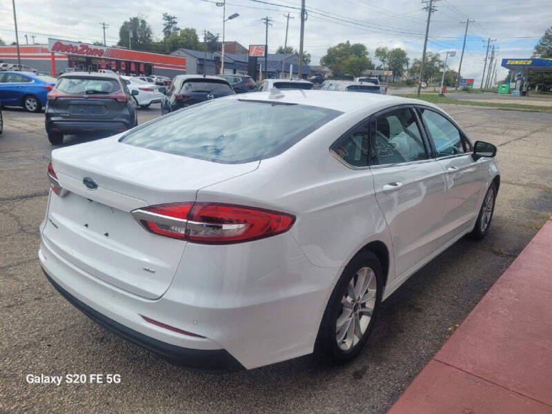 2019 Ford Fusion SE