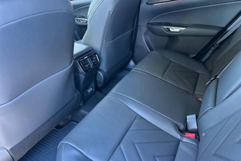 2026 Lexus NX 450h+ Luxury