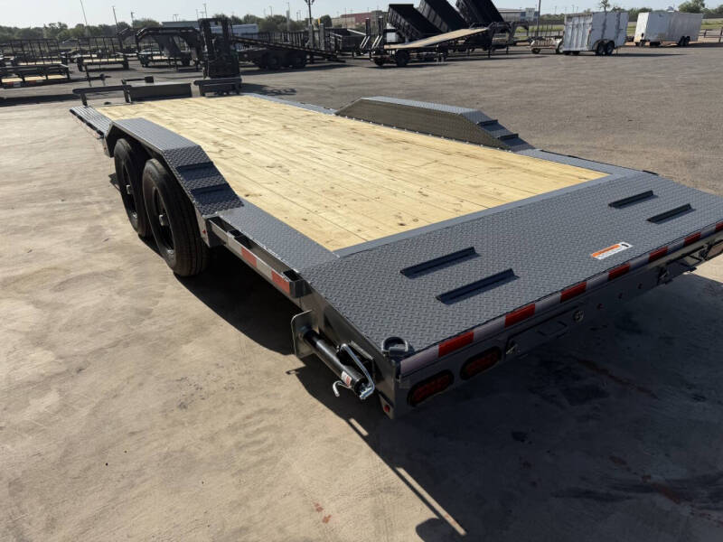 2026 La Costa Car Hauler