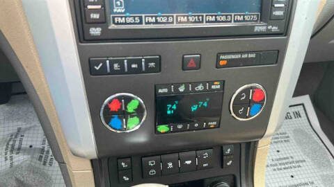 2011 Chevrolet Traverse LT