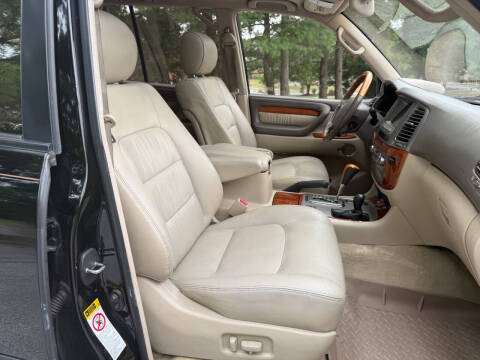 2003 Lexus LX 470