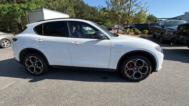 2025 Alfa Romeo Stelvio