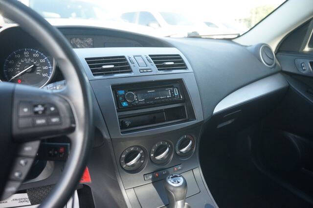 2013 Mazda MAZDA3 i Sport