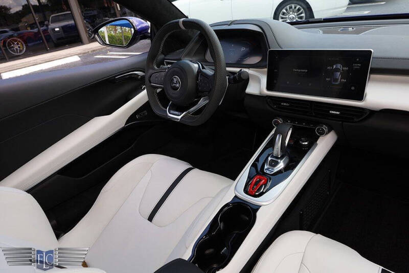 2025 Lotus Emira V6 Base