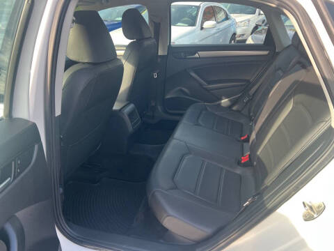 2015 Volkswagen Passat