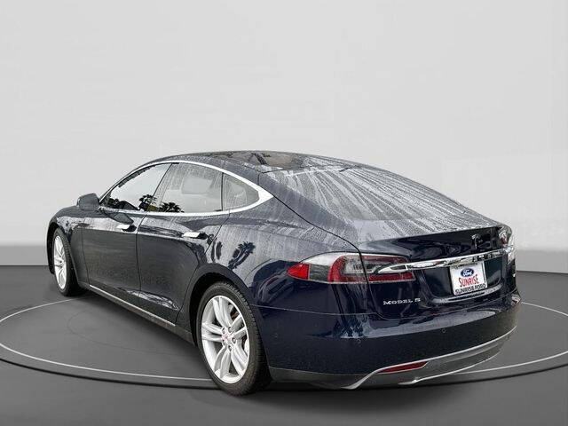 2014 Tesla Model S
