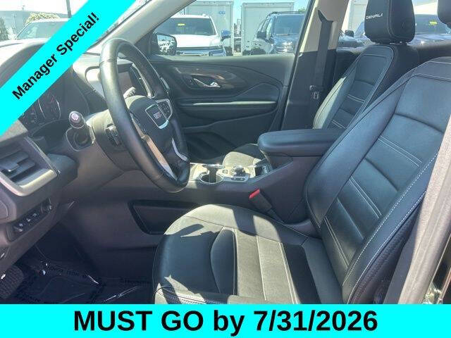 2023 GMC Terrain Denali