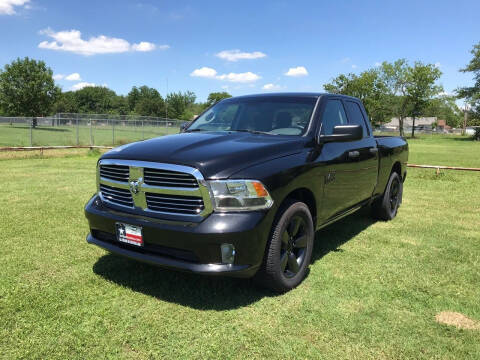2016 RAM Ram Pickup 1500 for sale at LA PULGA DE AUTOS in Dallas TX