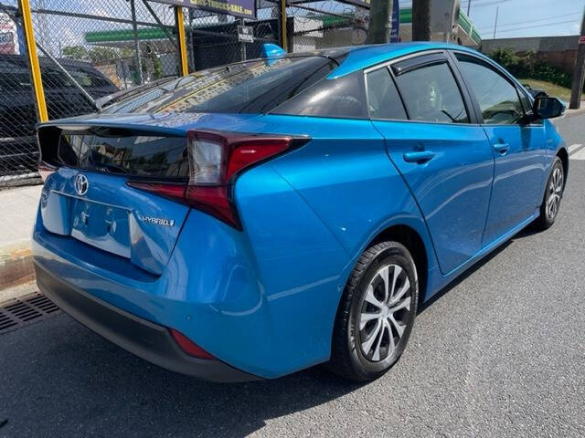 2020 Toyota Prius LE AWD-e