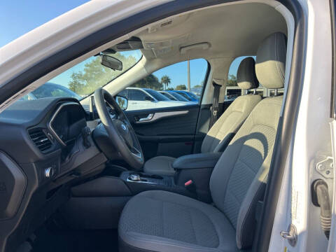2021 Ford Escape SE