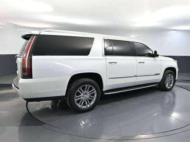 2017 Cadillac Escalade ESV Standard