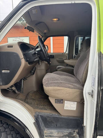 2001 Dodge Ram Van 3500 Maxi